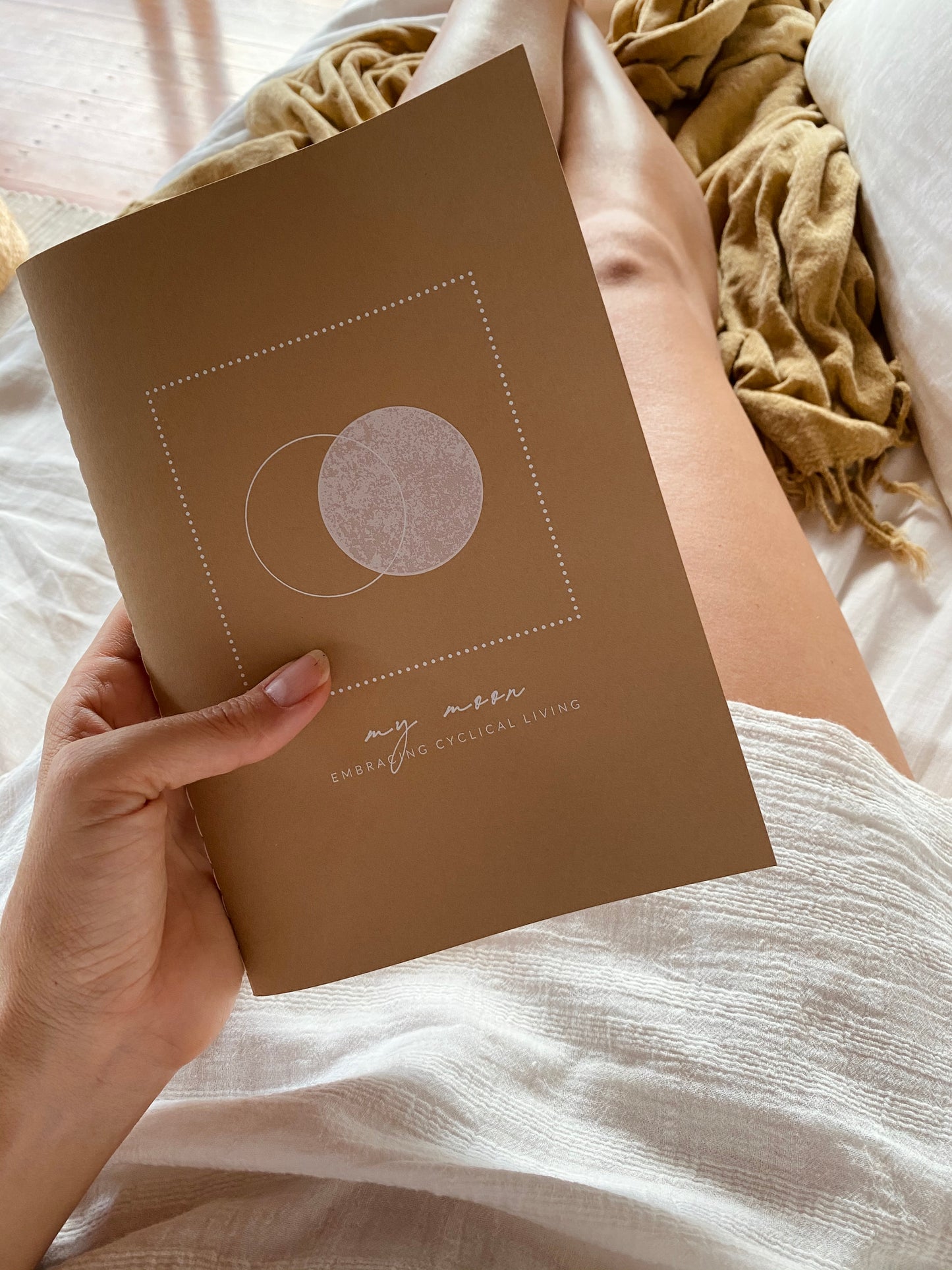 Menstrual Guide + Journal